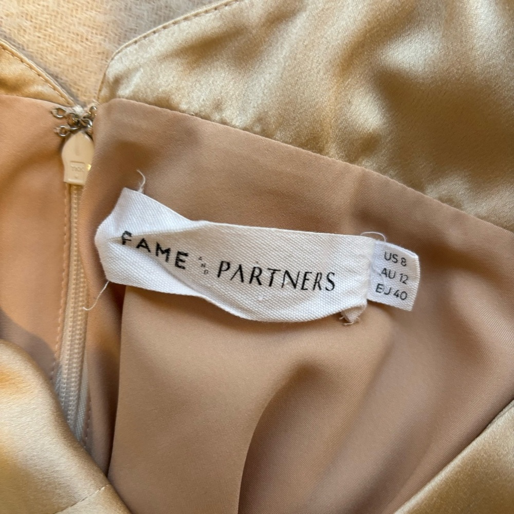 Fame and Partners Strappy Draped Gown in Champagne size 8 - Picture 8 of 9